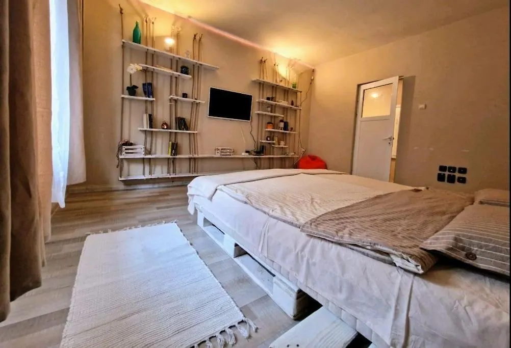 Super Cozy Central Apartment In The Heart Of Varna